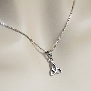 Sterling Silver Celtic Knot Pendant Necklace